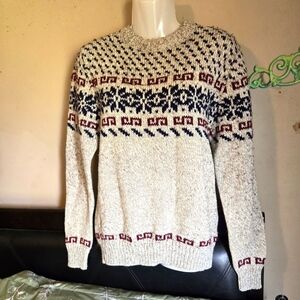 White Hawk Winter Holiday Sweater Size M
